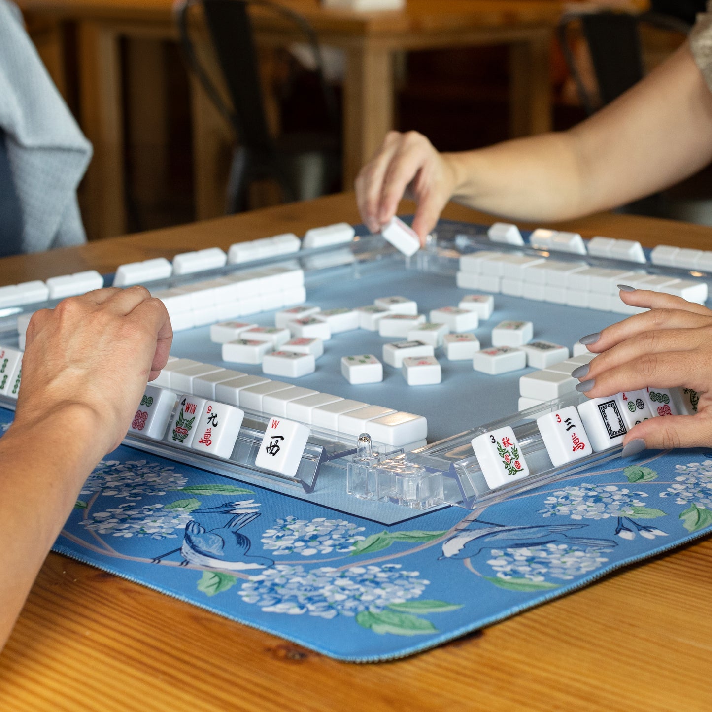 Mahjong Mat - Blue & White Bird